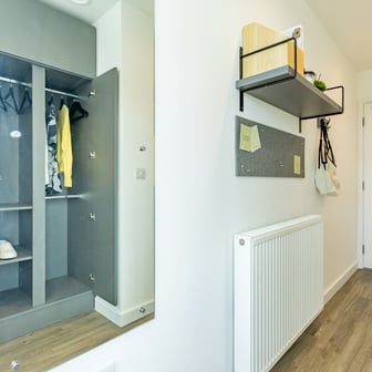 Gold Skyline En Suite - Image 5